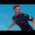 chris hemsworth surfer thor