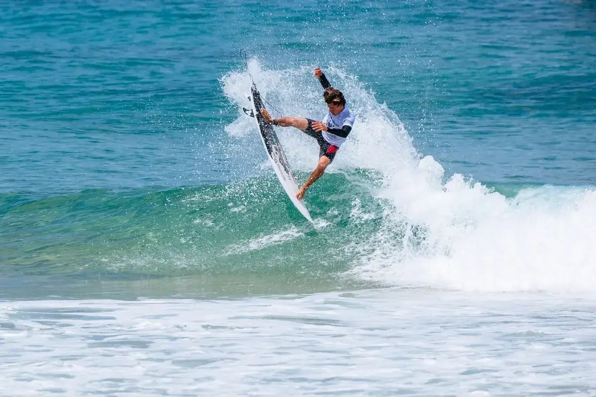 Quiksilver & ROXY Junior Pro Capbreton : Une première journée explosive sur la côte landaise