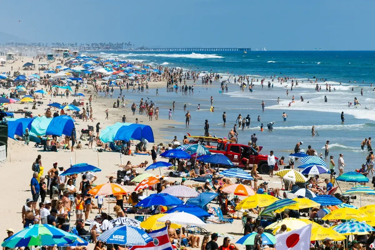 huntington beach surf