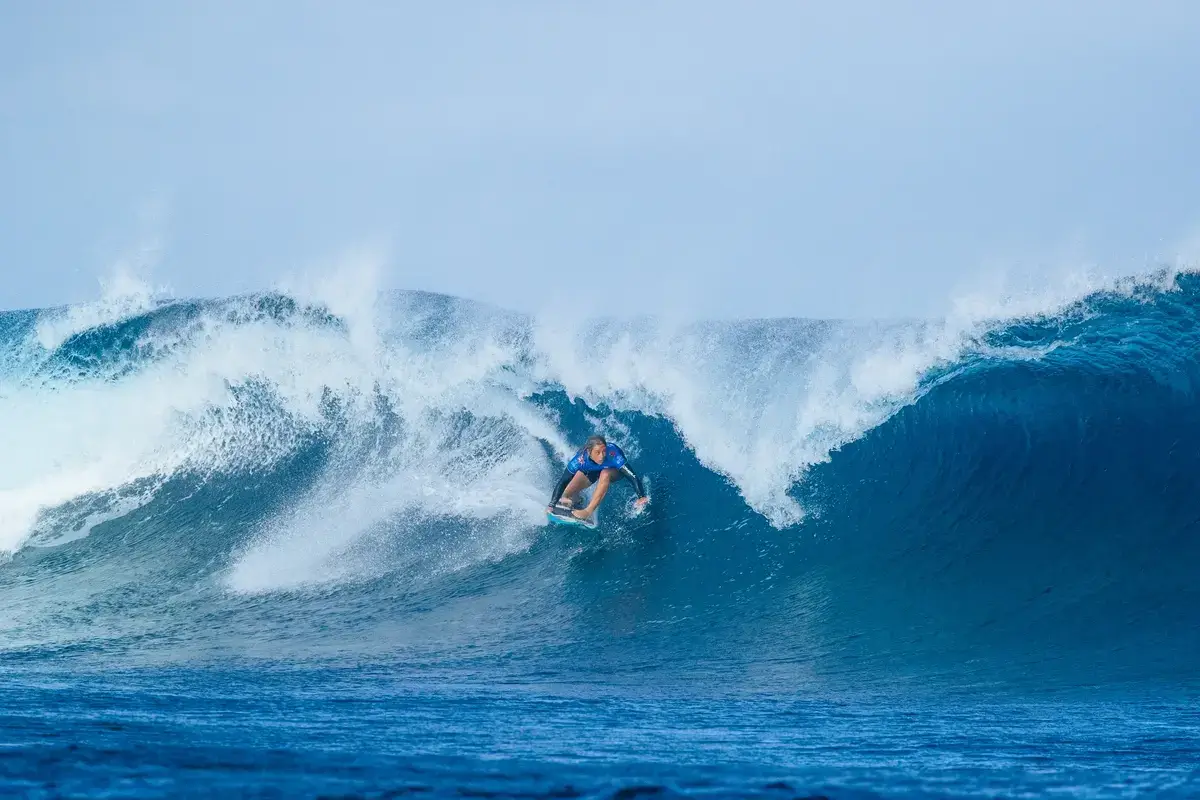 Hécatombe des favorites au Fiji Pro : Hopkins et Hennessy en quarts