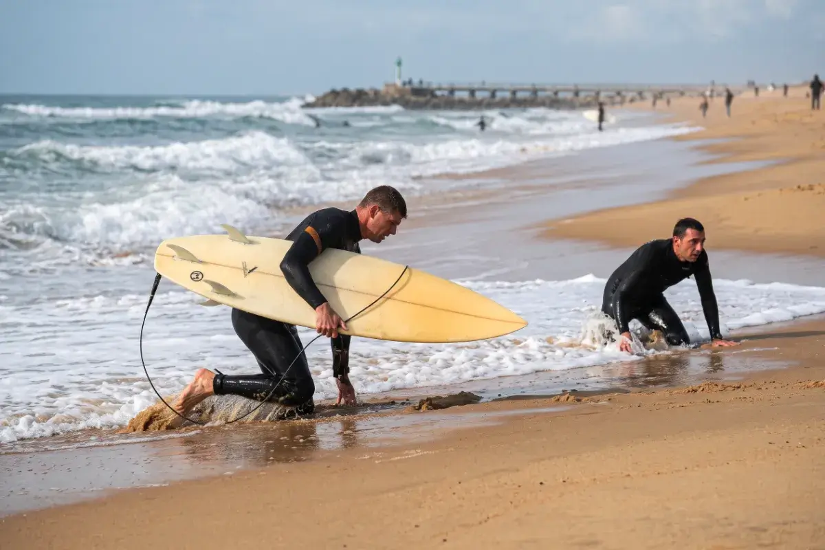 La plage du Prévent se transforme en sables mouvants pour les surfeurs